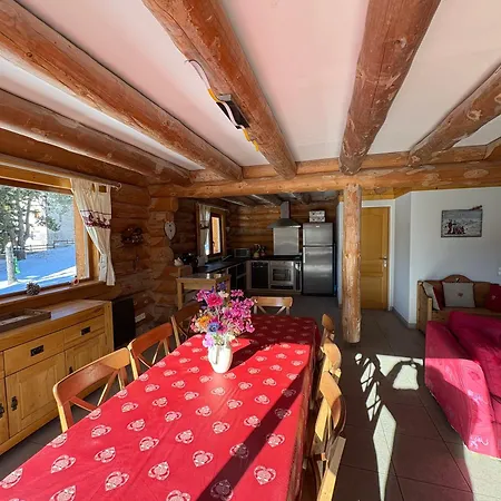 Chalet Les Sorbiers, En Rondins, Classe 4****etoiles Bolquere Pyrenees 2000